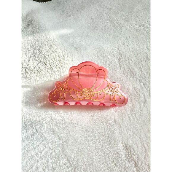 Disney’s Little mermaid Ariel clamshell hair claw  - Picture 2 of 5